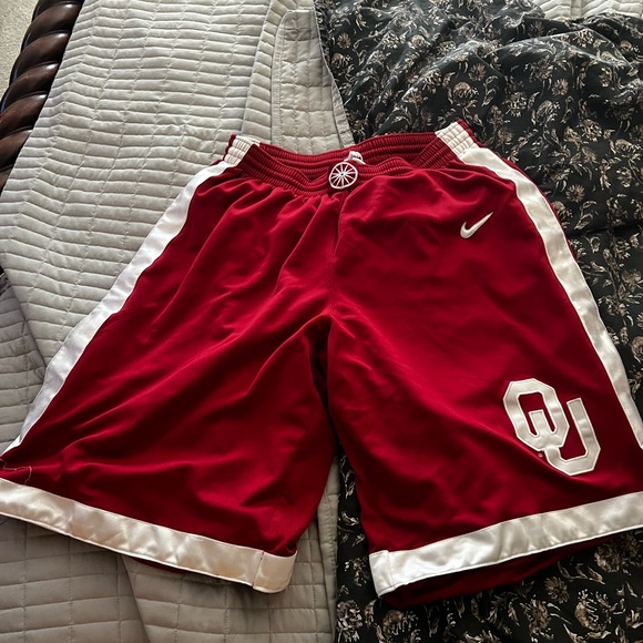 Oklahoma Sooners Bundle - Picture 1 of 8